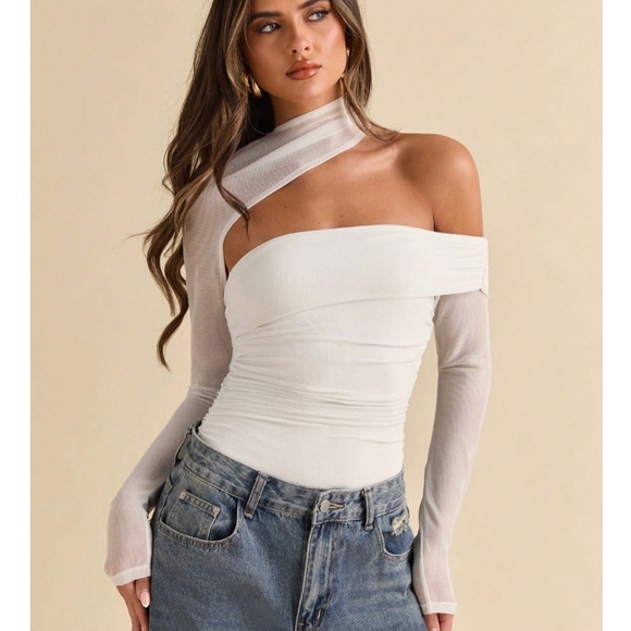 White Asymmetrical Long Sleeve Slim Bodysuit - Picture 1 of 8